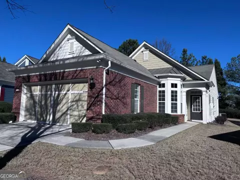 6221 Greenstone Cir, Hoschton, GA 30548