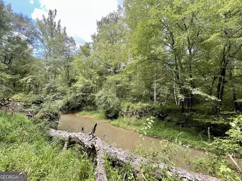 393 Harmony Gates Dr, Commerce, GA 30530 photo 10