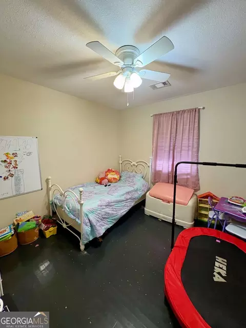 Bedroom - 112 Alexander Ave, Lyons, GA 30436 photo 3 of 4
