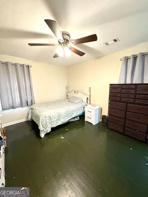 Bedroom - 112 Alexander Ave, Lyons, GA 30436 photo 4 of 4