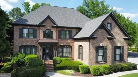 465 Majestic Cove Dr, Milton, GA 30004