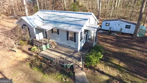 813 Normandy Trl, Lavonia, GA 30553