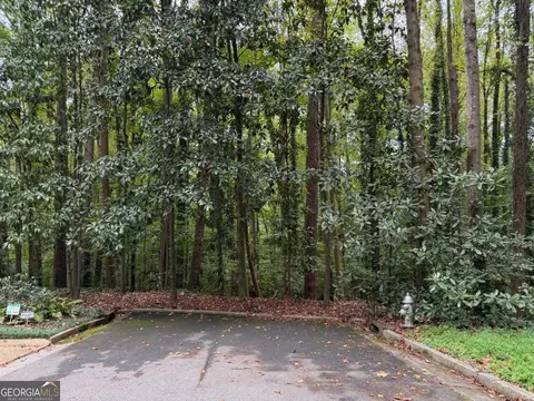 1095 Nawench Dr, Atlanta, GA 30327