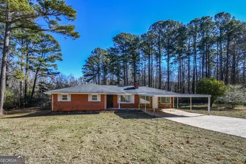 35 N Robinson Dr, Carrollton, GA 30117