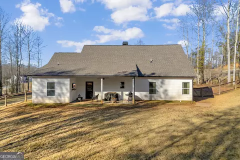 Exterior - 223 Maple Dr, Commerce, GA 30529 photo 7 of 9