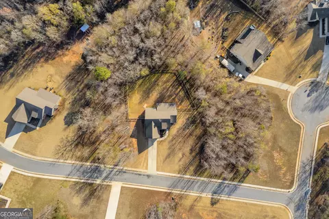 View/Area - 223 Maple Dr, Commerce, GA 30529 photo 2 of 4