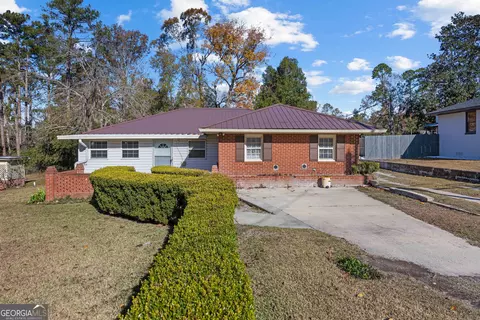 1314 Mcree Dr, Valdosta, GA 31602