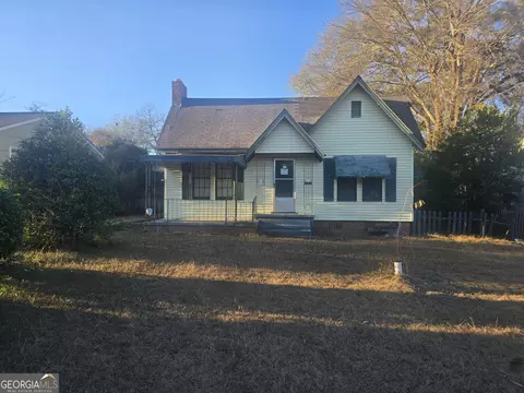 109 Hillcrest Dr, Dublin, GA 31021