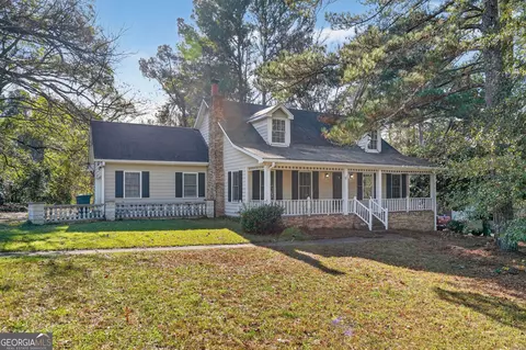 6581 Woodrow Rd, Lithonia, GA 30038