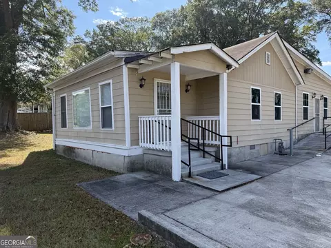 7483 Covington Hwy, Lithonia, GA 30058