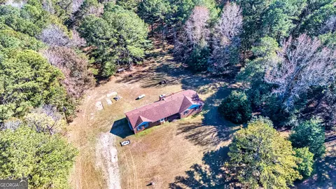 276 Lee Thompson Rd, Moreland, GA 30259
