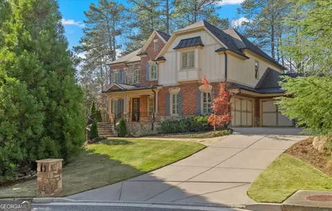 297 Greyhaven Ln, Marietta, GA 30068