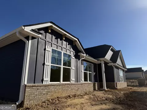 153 Harbor Dr, Macon, GA 31220