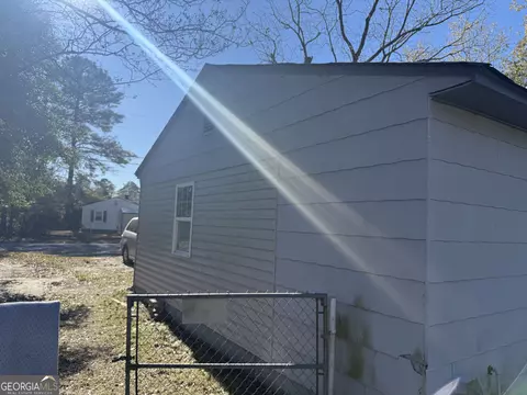Exterior - 1941 Moore Rd, Augusta, GA 30906 photo 2 of 4