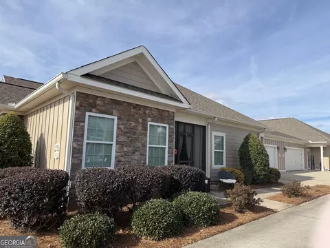 109 Sasanqua Dr, Warner Robins, GA 31088