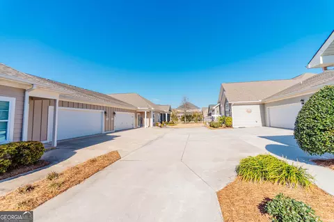 Exterior - 109 Sasanqua Dr, Warner Robins, GA 31088 photo 6 of 8