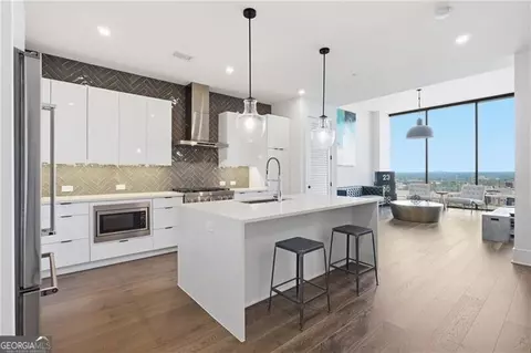 788 W Marietta St NW #1806, Atlanta, GA 30318