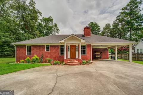 506 S West St, Greensboro, GA 30642