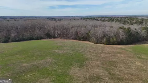 2 Far A Way Rd, Elberton, GA 30635