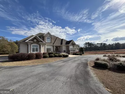555 Limestone Rd, Cochran, GA 31014