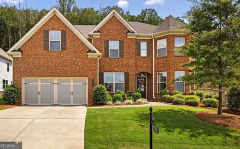 2740 Crimson Downs Dr, Cumming, GA 30040