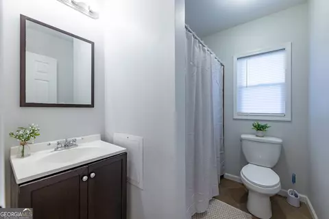 Bath - 204 Doty Dr, Thomaston, GA 30286 photo 1 of 1