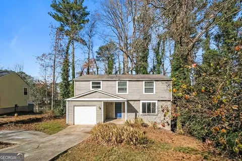 5200 Martins Crossing Rd, Stone Mountain, GA 30088