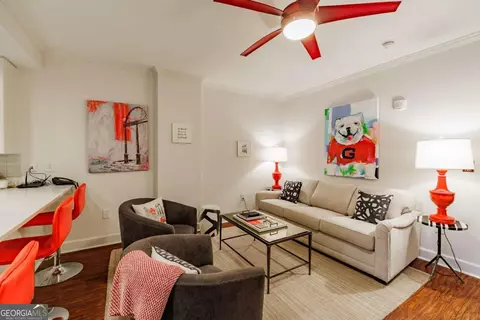 250 Broad St #714, Athens, GA 30601