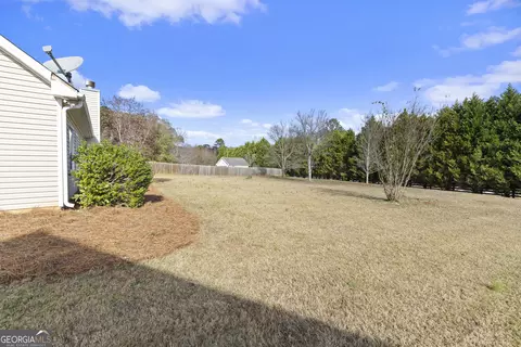 Exterior - 40 Bermuda Cir, Covington, GA 30016 photo 5 of 9
