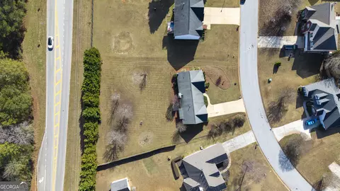 View/Area - 40 Bermuda Cir, Covington, GA 30016 photo 2 of 7