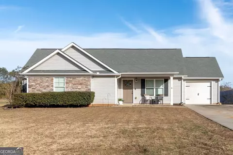 152 Mathews Rd, Milner, GA 30257