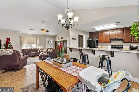 Dining - 152 Mathews Rd, Milner, GA 30257 photo 1 of 1