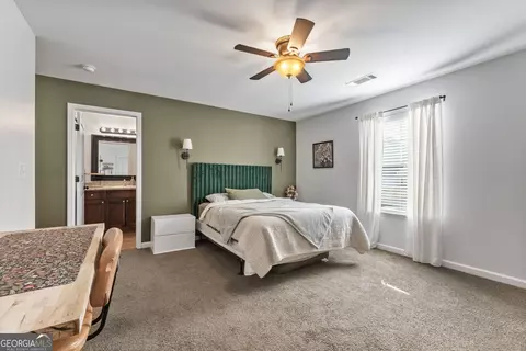 Bedroom - 152 Mathews Rd, Milner, GA 30257 photo 2 of 5