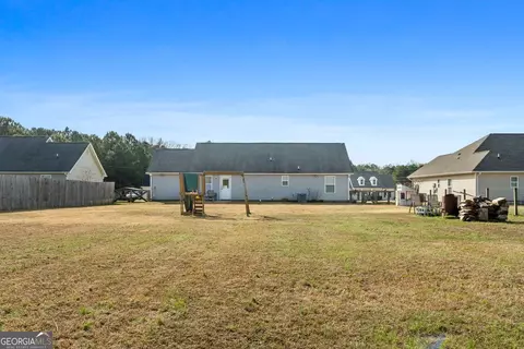 Exterior - 152 Mathews Rd, Milner, GA 30257 photo 3 of 4
