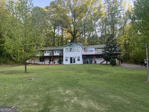 2316 Emerald Dr, Jonesboro, GA 30236