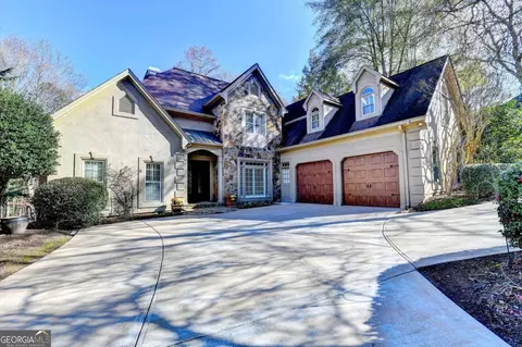 203 Southern Hill Dr, Johns Creek, GA 30097