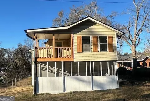 621 W Jones Ave, Statesboro, GA 30458