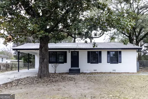 94 Ravenwood Way, Warner Robins, GA 31093