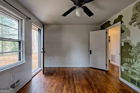 Bedroom - 398 Valley Dr, Toccoa, GA 30577 photo 2 of 6