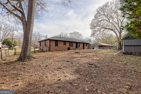 Exterior - 398 Valley Dr, Toccoa, GA 30577 photo 6 of 6