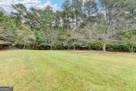 Exterior - 3619 Trinity Pl, Lithonia, GA 30038 photo 6 of 7