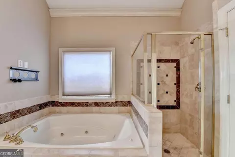 Bath - 3619 Trinity Pl, Lithonia, GA 30038 photo 4 of 7