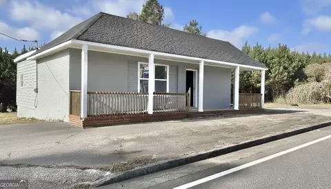 2563 Roosevelt Hwy, Manchester, GA 31816