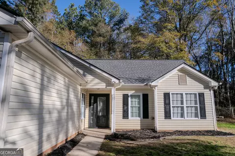 55 Corn Row Ct, Newnan, GA 30263