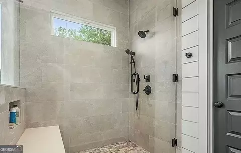 Bath - 1393 Michael Rd, Monroe, GA 30656 photo 4 of 5