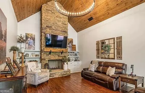 Living - 1393 Michael Rd, Monroe, GA 30656 photo 1 of 1