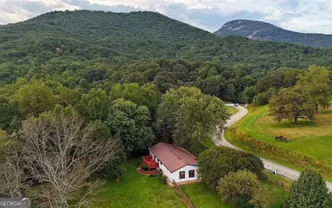 575 Turner Rd, Cleveland, GA 30528