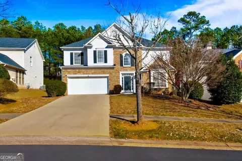 6464 Edgewater Cv, Fairburn, GA 30213