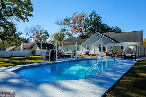 3759 Creekwood Dr, Valdosta, GA 31602