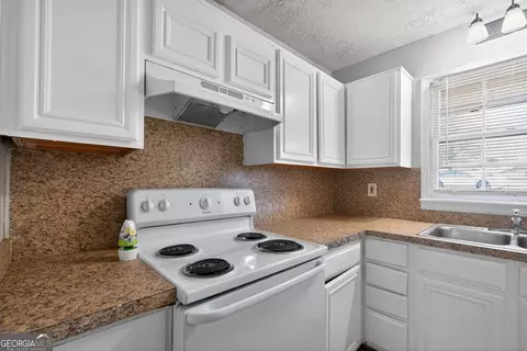 Kitchen - 2497 Celina Ct, Morrow, GA 30260 photo 1 of 3